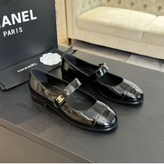 Chanel Low Shoes